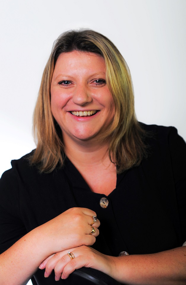 Kirstie Hewlett. Worksafe NZ headshots at Wharewaka, Wellington waterfront, New Zealand on Wednesday, 11 March 2015. Photo: Dave Lintott / lintottphoto.co.nz