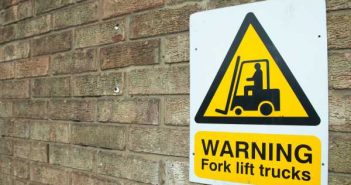 Fatal interactions between forklifts and people